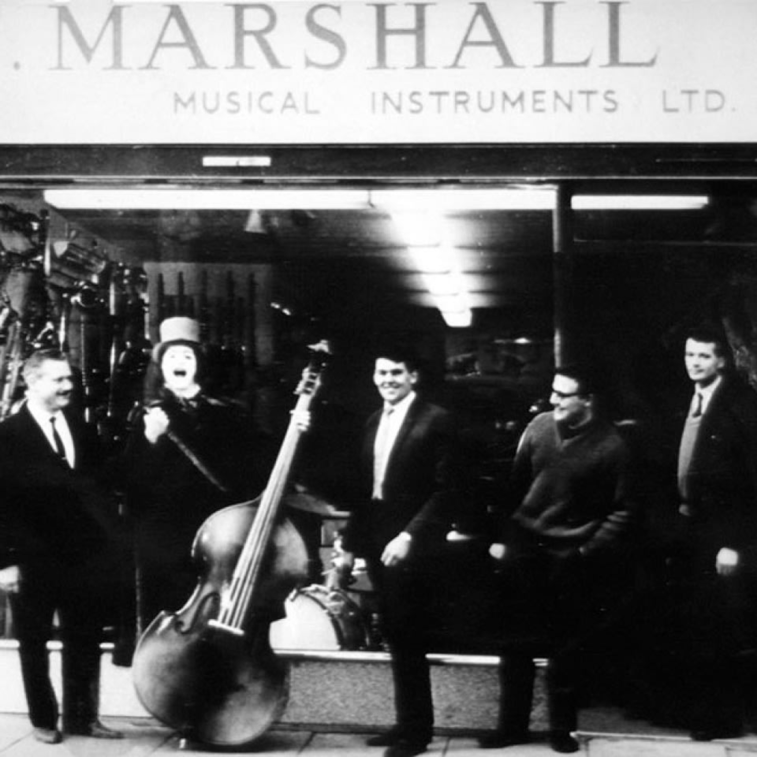 1960年正式营业 ——“Jim Marshall and Son”